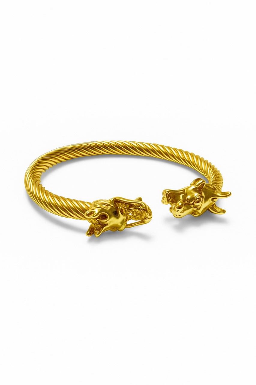 Majestic dragons cuff