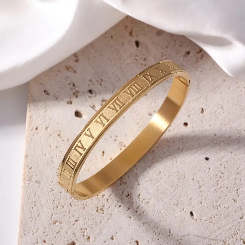 Royal Roman Numerals Bracelet For Men